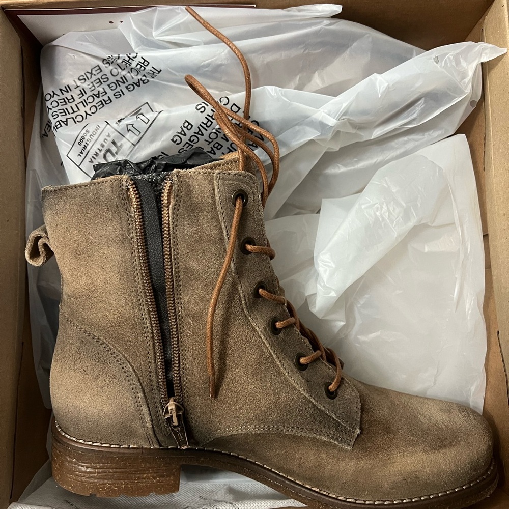 Taos Footwear Brown Combat Boots